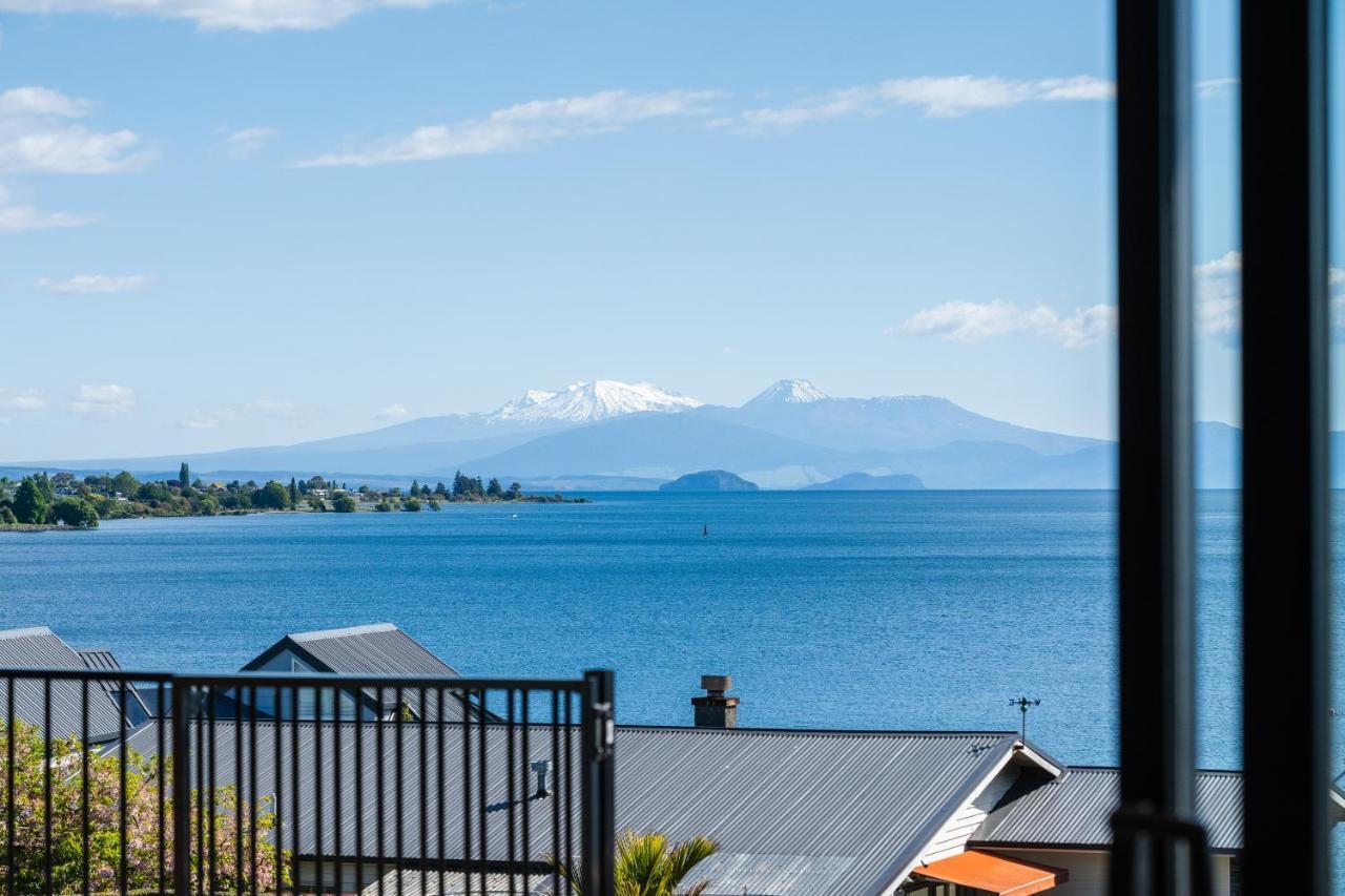 Lakeview Terrace - Taupo Holiday Home Exterior foto