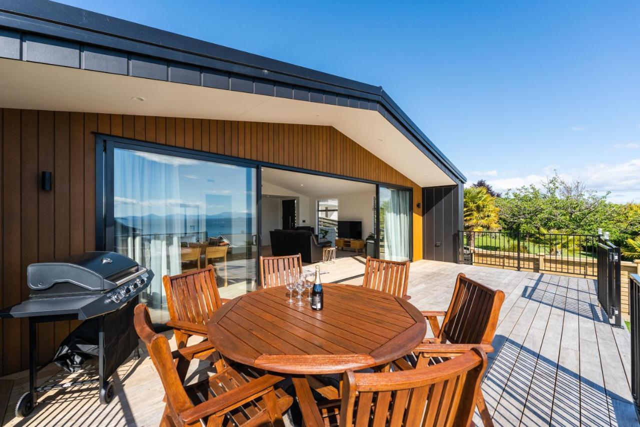 Lakeview Terrace - Taupo Holiday Home Exterior foto